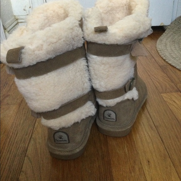 Bearpaw tan boots - Picture 7 of 12